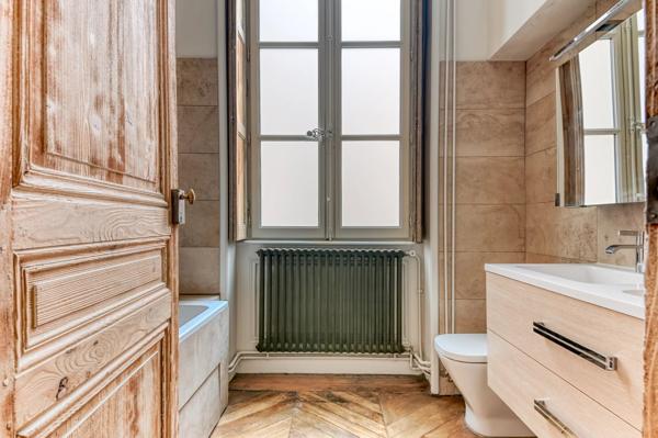 Lyon 2 - Quai Tilsitt - Appartement bourgeois meublé de 200,15 m² - 3 Chambres