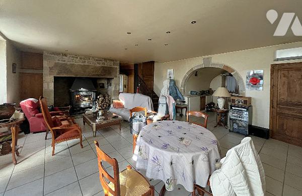 Bâtisse en pierre aux portes de Figeac