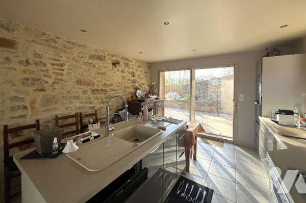 Bâtisse en pierre aux portes de Figeac