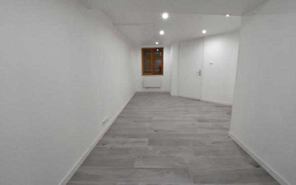 Maison à vendre    4 pièces •  Jujurieux