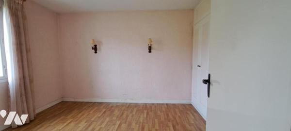 MONTIVILLIERS - AU CALME - PROCHE DU CENTRE