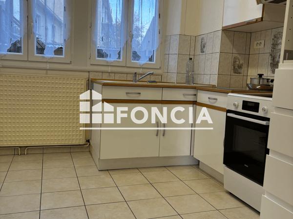 Location Appartement 3 pièces 75 m² - Saint-brieuc 22000