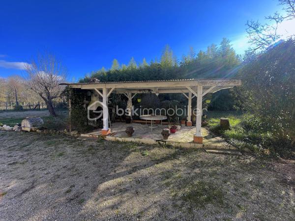 Corps de ferme de 334 m²