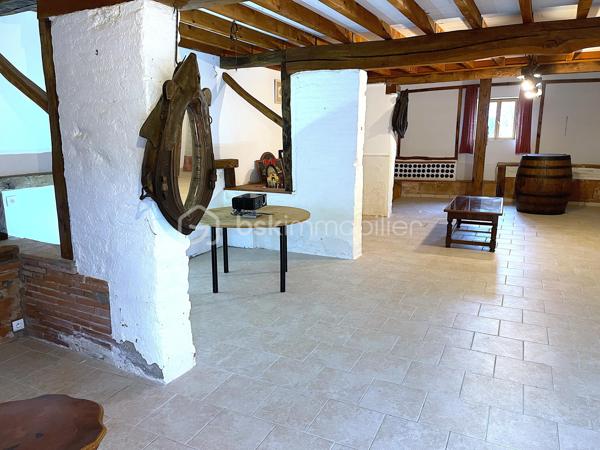 Corps de ferme de 334 m²