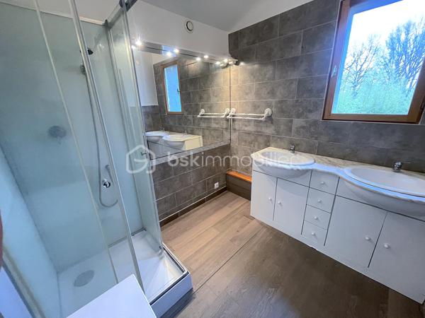 Corps de ferme de 334 m²