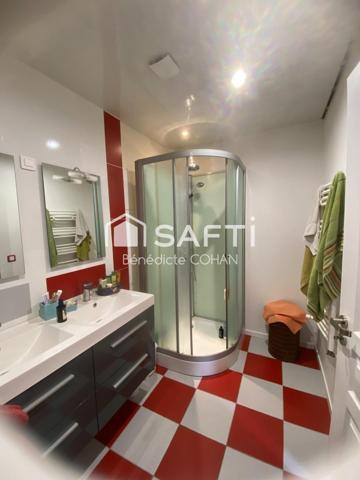 Bel ensemble fort potentiel, 5 chambres, 4 salle d'eau et F2