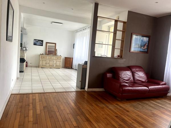Maison à Ploudaniel 6 pièces - 3 chambres - 185m2 Ploudaniel
