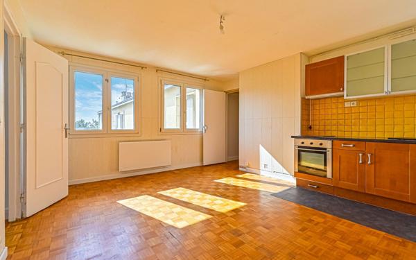 Appartement à vendre    2 pièces • 40,73 m2 Montreuil