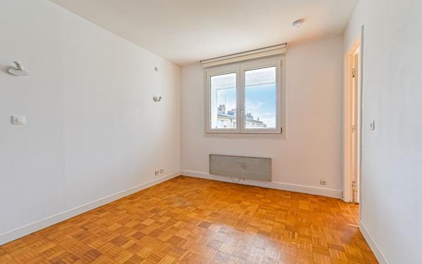 Appartement à vendre    2 pièces • 40,73 m2 Montreuil