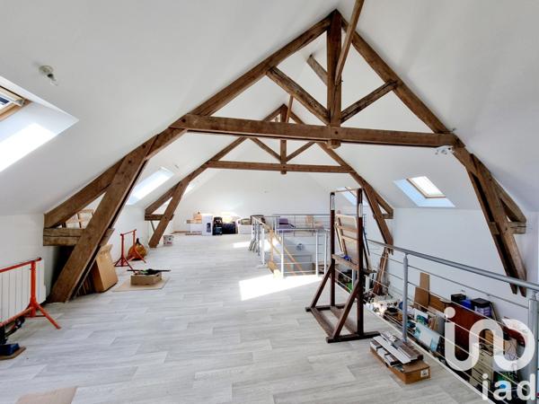 Maison 5 pièces de 205 m² à Oinville-Saint-Liphard (28310)