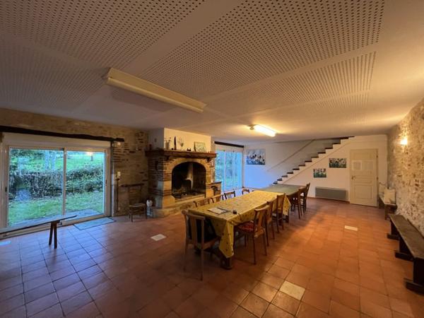 Maison à vendre |  Luzech |  22 pièces | 600 m²