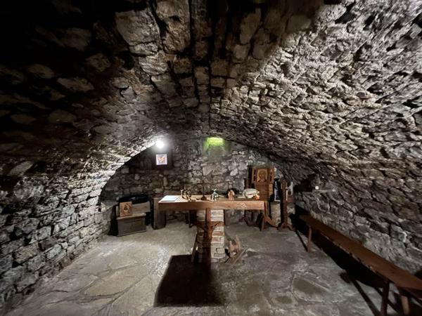 Maison à vendre |  Luzech |  22 pièces | 600 m²