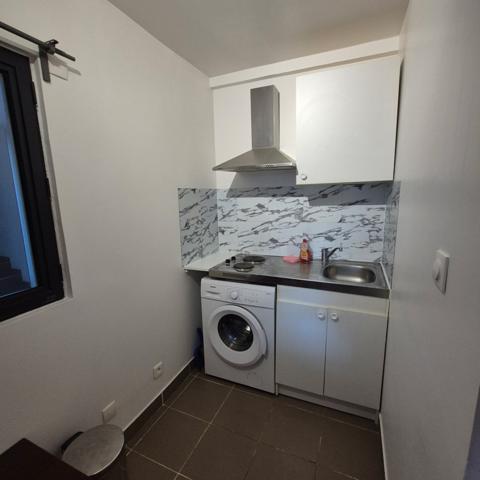 Montreuil (93100) Montreuil – Studio 26,49 m² à louer – Proche métro Robespierre – 795 € CC