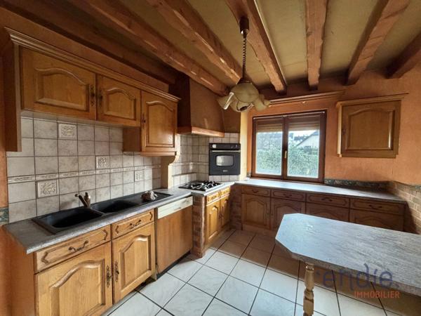 Pavillon 100 m² avec sous-sol complet – Fort potentiel – Héricourt