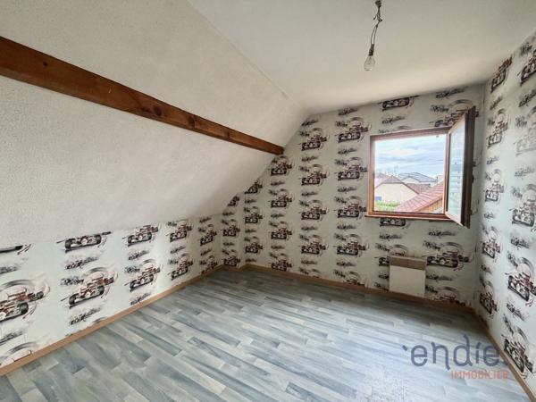 Pavillon 100 m² avec sous-sol complet – Fort potentiel – Héricourt