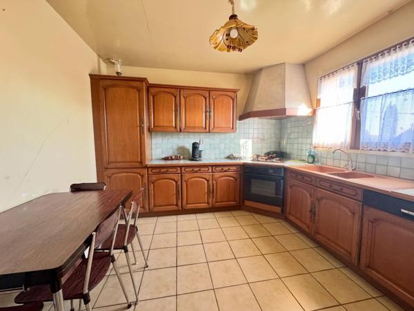 Soissons (02200) LIMITROPHE POMMIERS