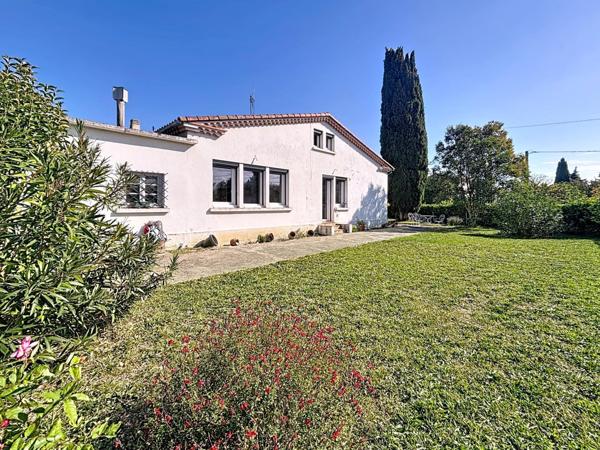 Maison rénovée de 113 m² avec garage et parc arboré – Proche centre-ville