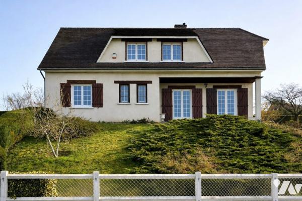 Maison F5 de 111 m2 sur sous-sol