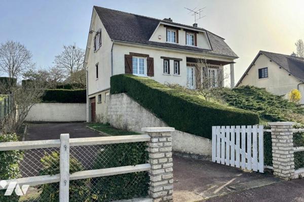 Maison F5 de 111 m2 sur sous-sol