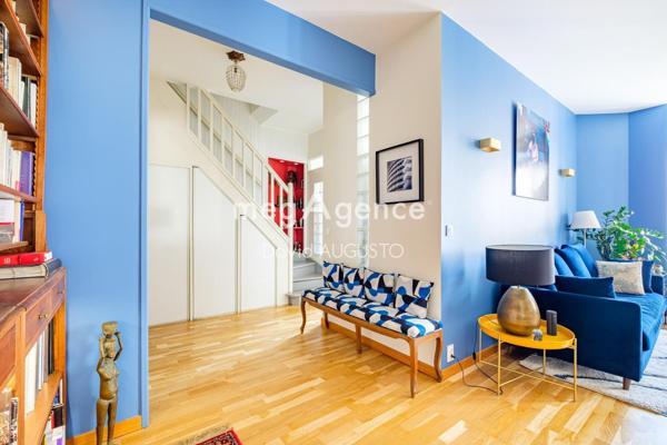 Appartement à LYON 7E ARRONDISSEMENT, 69007 - 4 pièces 82m²
