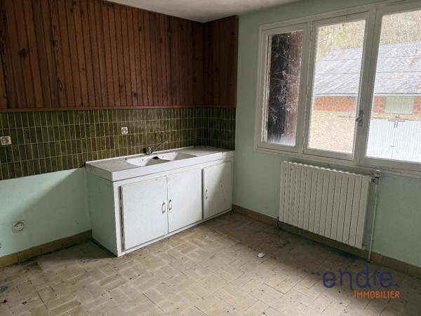 MAISON 3 CHAMBRES AVEC GARAGE SUR TERRAIN AU BORD DE L EAU