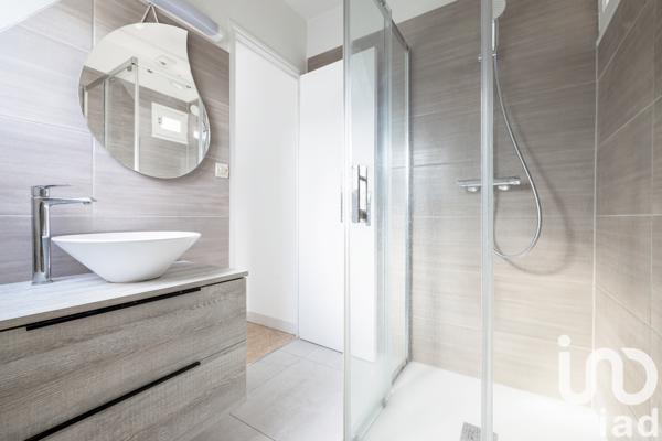 Maison à vendre 5 pièces 131 m² Cruguel