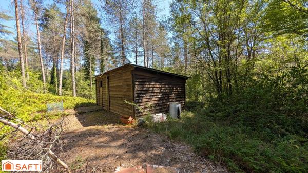 Dans un endroit bucolique terrain de loisir