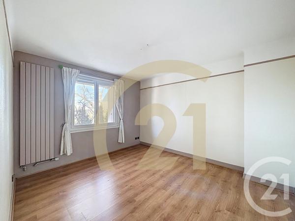 Appartement F5 à vendre  5 pièces - 109,33 m2 VILLEJUIF - 94