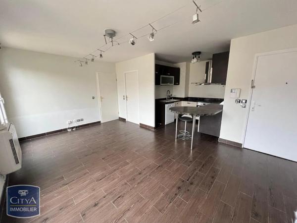 Appartement à louer 3 pièces 57.9m²