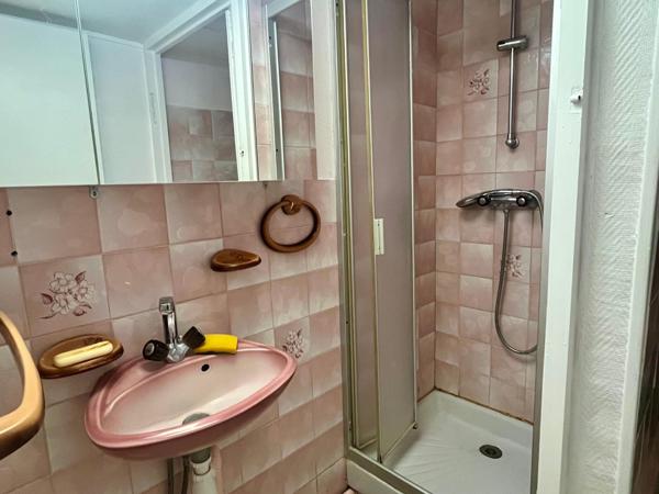 MAISON INDIVIDUELLE AVEC GARAGE