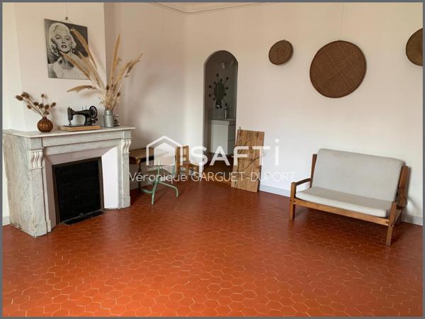 Maison de Maître face au Canal avec jardin, garage