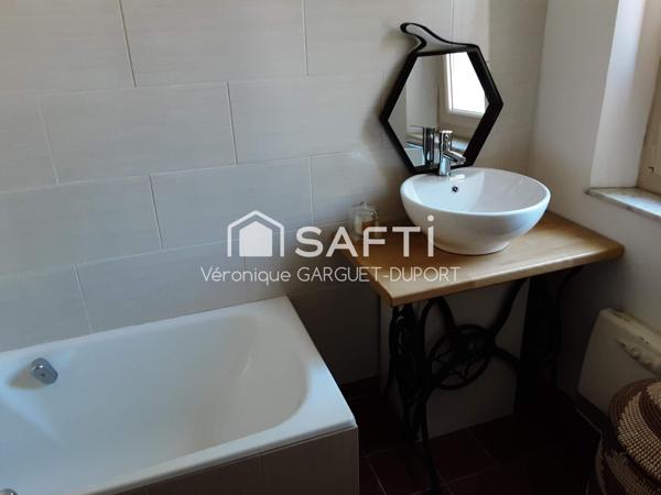 Maison de Maître face au Canal avec jardin, garage