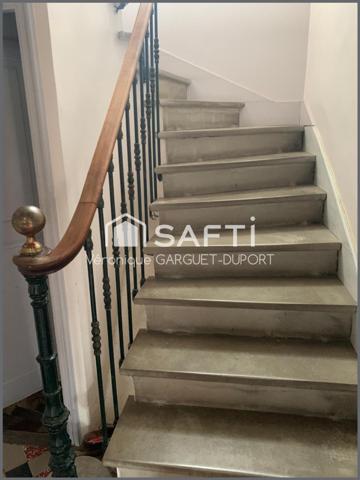 Maison de Maître face au Canal avec jardin, garage