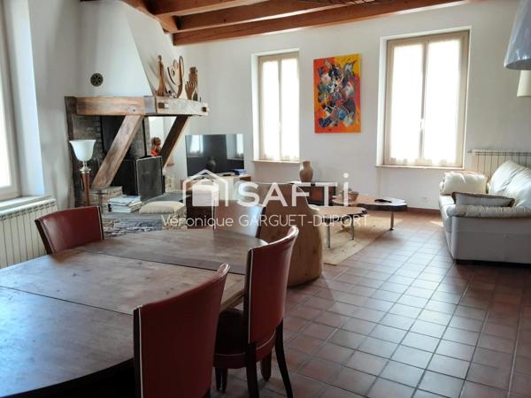 Maison de Maître face au Canal avec jardin, garage