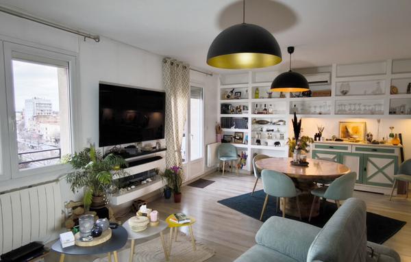 VALENCE. COEUR DE VILLE. APPARTEMENT DE 97.50 M2 . BALCON. CAVE. GARAGE.