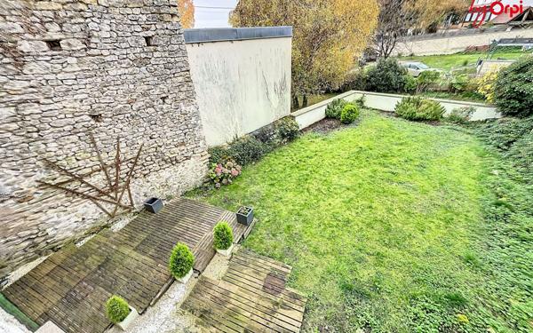 Maison à vendre    3 pièces • 86 m2 Juziers