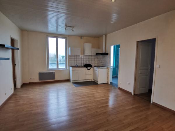 LAGOR : appartement 3 pièces (66 m²) à louer