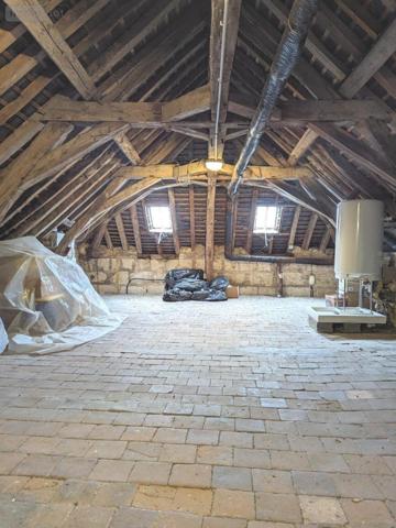 Maison à vendre à Sainte-Maure-de-Touraine dans l'Indre-et-Loire (37800), ref : 37072-652