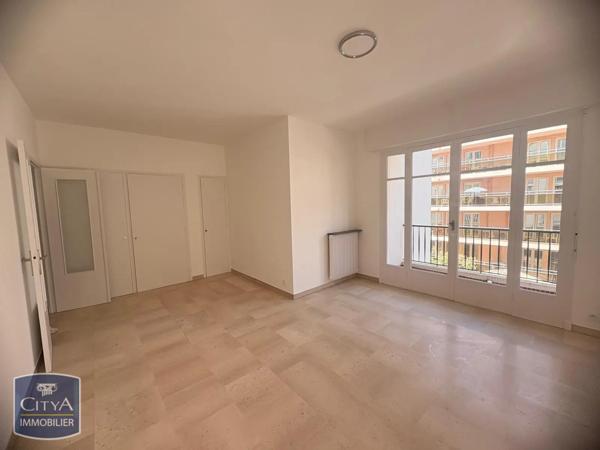 Appartement à louer 2 pièces 60m² Nice (06100)