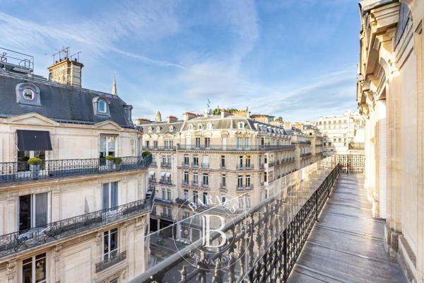 Paris 8ème, Appartement 3 Chambres -  151 m² à vendre