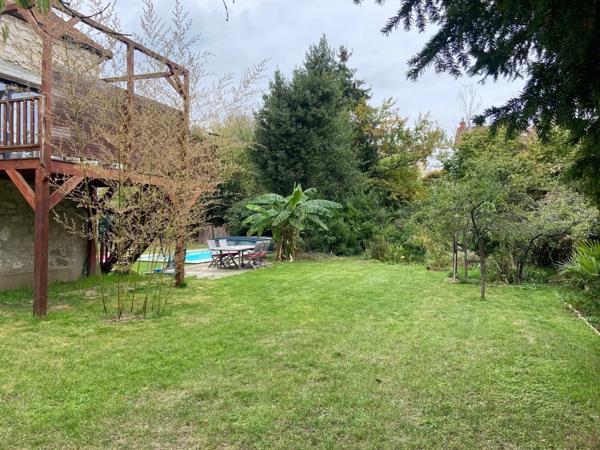 Maison Rueil-Malmaison - ENTRE CENTRE ET RER