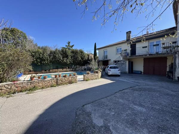 Vente Maison 6 pièces 174 m2 à Sainte-Tulle