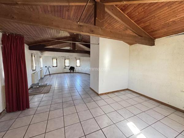 Vente Maison 6 pièces 174 m2 à Sainte-Tulle