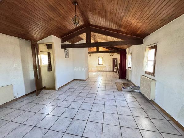 Vente Maison 6 pièces 174 m2 à Sainte-Tulle