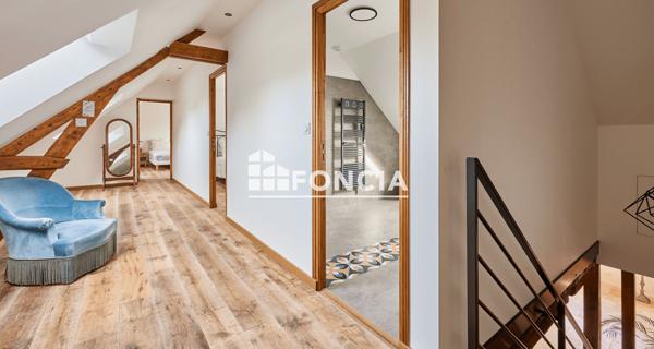 À vendre Maison 9 pièces 273 m² - ÉQuemauville 14600