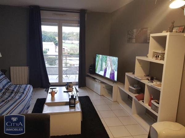 Appartement à louer 2 pièces 47.93m² L'Isle-d'Espagnac (16340)