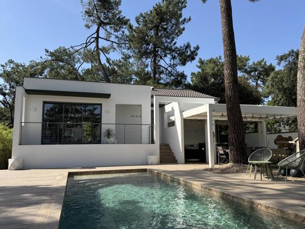 Quartier de Suzac, villa d'exception avec piscine