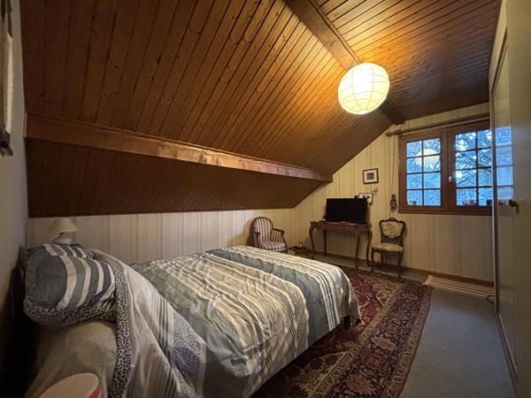 Maison familiale traditionnelle sur les hauteurs de Barby dans un cadre privilégié avce vue imprenable