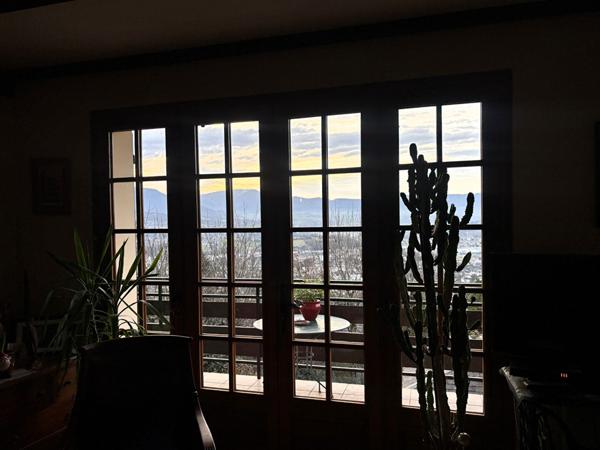 Maison familiale traditionnelle sur les hauteurs de Barby dans un cadre privilégié avce vue imprenable