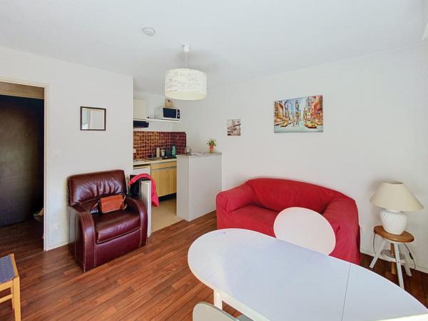 APPARTEMENT T1BIS MEUBLE - QUARTIER CARNOT LORIENT